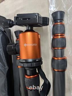 Geekoto CT25Pro Craftman 79 Carbon Fiber Tripod with Head In Case