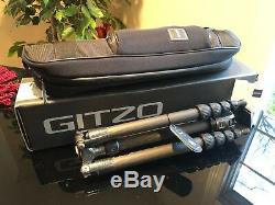 Gitzo Carbon Fiber Traveler Tripod and Tripod Head & bag GK1580TQR5 Super light