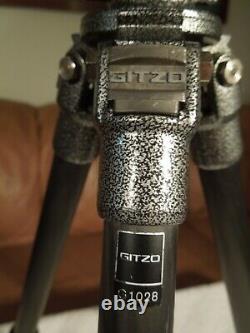 Gitzo G1028 Carbon Fiber Tripod with Manfrotto 484RC2 Head