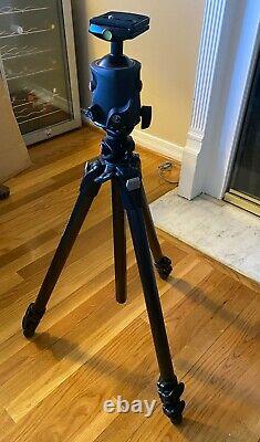 Manfrotto 055CXPRO3 Carbon Fiber Tripod with MHXPRO-BHQ XPRO Ball Head