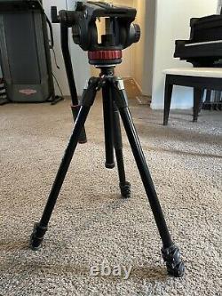 Manfrotto 290 XTRA Three-Section Carbon Fiber Tripod And Video Head MVH502AH