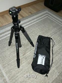 Manfrotto element (carbon) Tripod Bid With Ball Head (MKELEB5BK-BH) With Bag