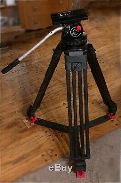 Sachtler Video 25 II Head with 2 stage Carbon Fiber Legs + Spreader & Ship Tube